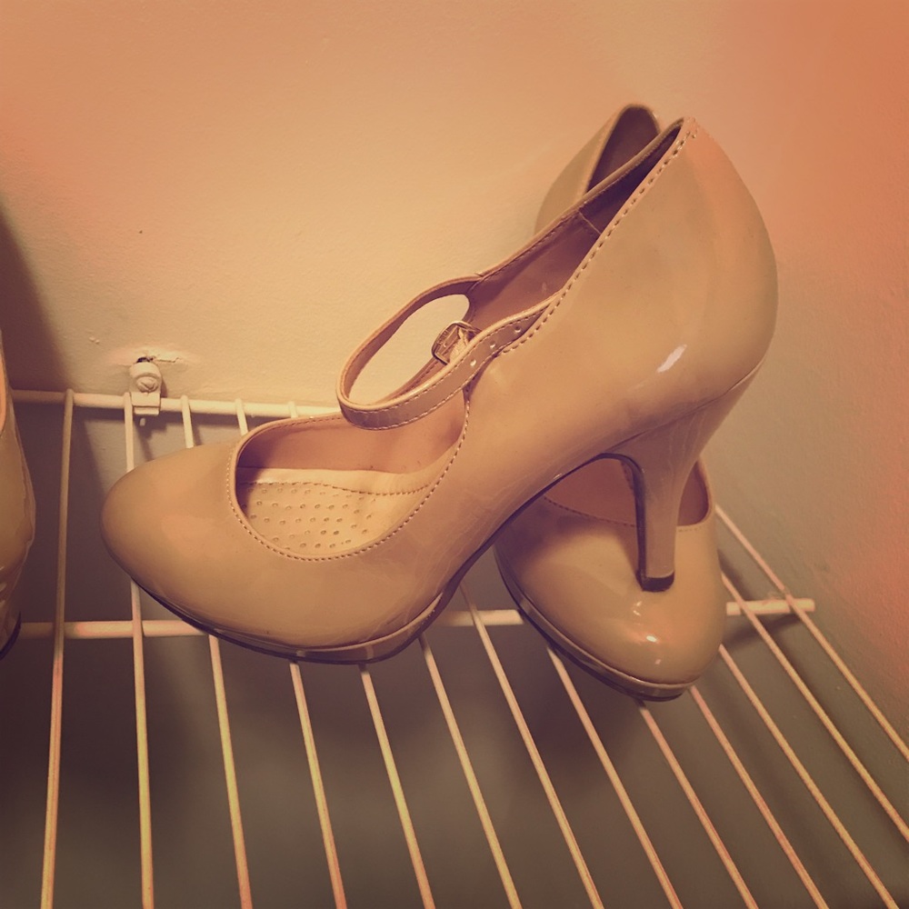 Nude heels